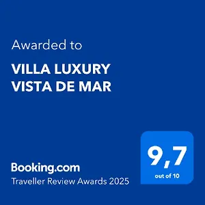 villa-luxury-vista-de-mar.adeje-hotels.com/